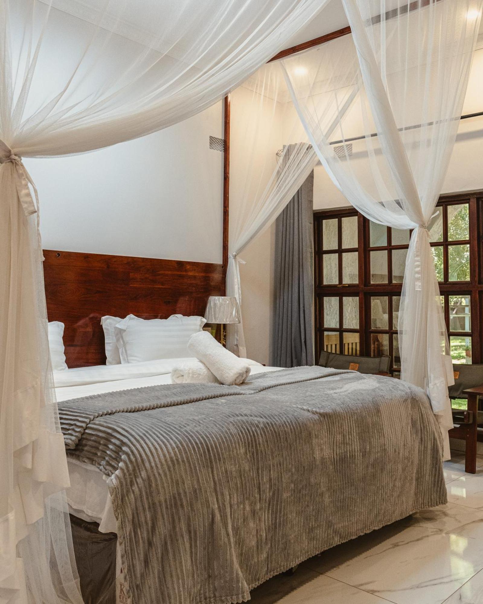 Jacaranda Lodge Air Terjun Victoria Bagian luar foto